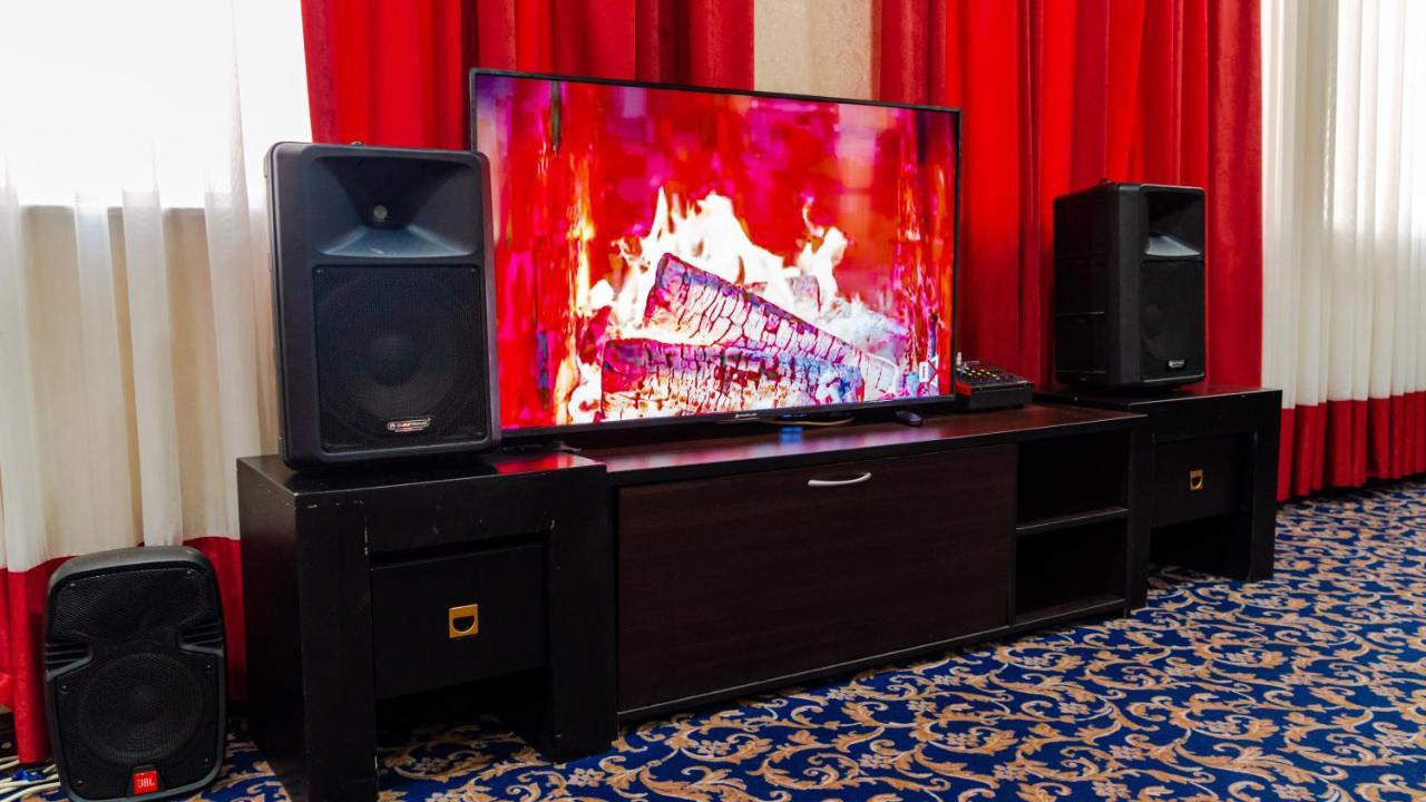 Cinema Plaza Hotel Baku Luaran gambar