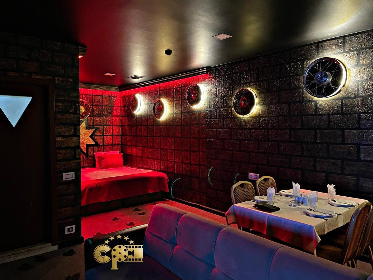 Cinema Plaza Hotel Baku Luaran gambar